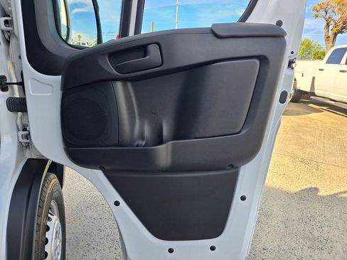 Used 2024 RAM ProMaster 2500 FWD image 35