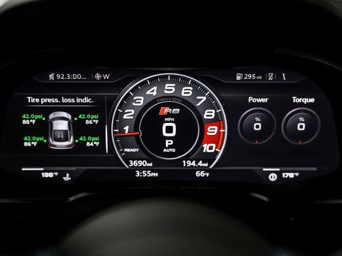 Used 2022 Audi R8 V10 performance image 40