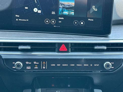 New 2026 Kia Sorento SX AWD/4WD image 23