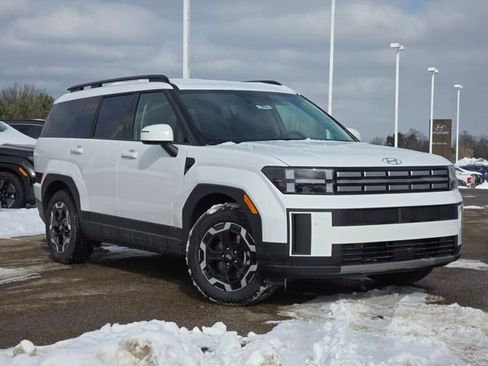 New 2026 Hyundai Santa Fe SEL image 2