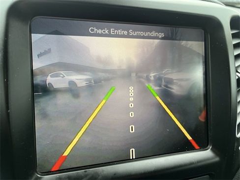 Used 2014 Jeep Cherokee Limited w/ Technology Group image 17