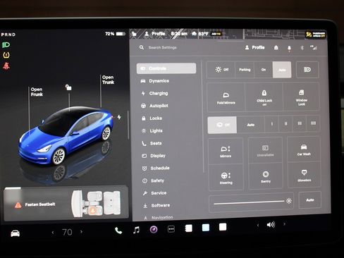Used 2022 Tesla Model 3 Standard Range image 27