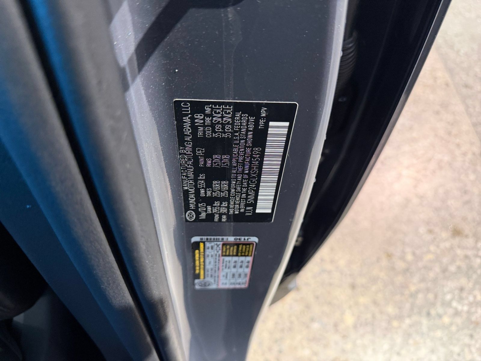 Used 2025 Hyundai Santa Fe SEL FWD image 30