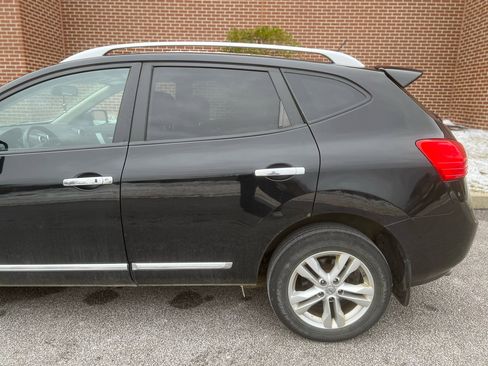 Used 2012 Nissan Rogue SV w/ Premium Pkg image 6