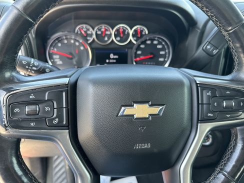 Used 2021 Chevrolet Silverado 1500 LT AWD/4WD image 13
