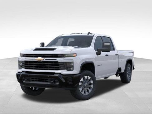 New 2026 Chevrolet Silverado 2500 Custom w/ Custom Value Package AWD/4WD image 6