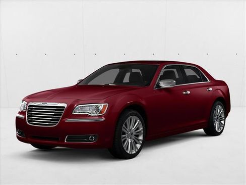 Used 2014 Chrysler 300 C image 1