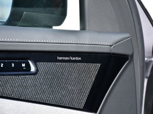 New 2026 Volvo XC90 B6 Ultra w/ Protection Package image 11