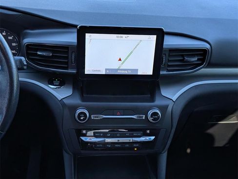 Used 2020 Ford Explorer XLT w/ Equipment Group 202A image 30