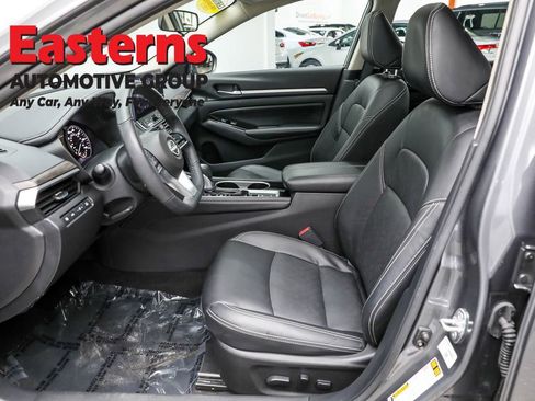 Used 2025 Nissan Altima 2.5 SL image 14