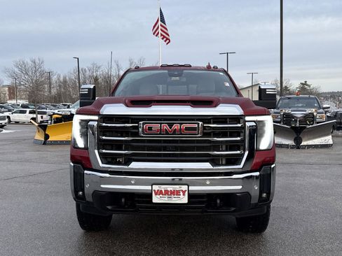 Used 2025 GMC Sierra 2500 SLT w/ SLT Premium Package image 2