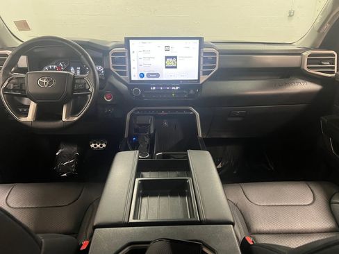 Used 2022 Toyota Tundra SR5 image 13