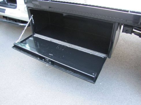 Used 2022 RAM 3500 Tradesman RWD image 28