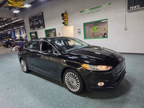 Used 2016 Ford Fusion Titanium AWD/4WD image 4