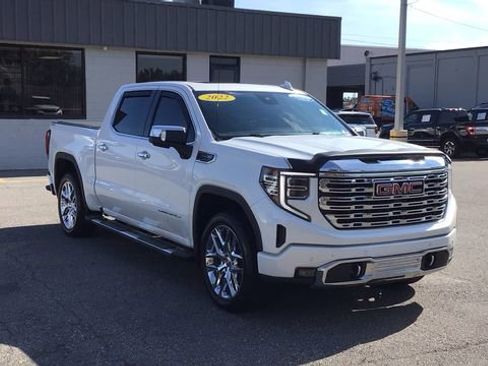 Used 2022 GMC Sierra 1500 Denali image 3