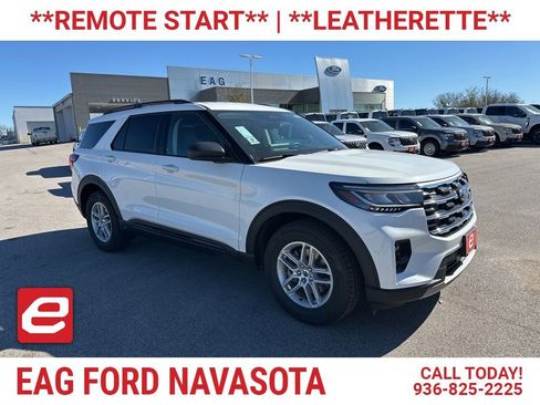 New 2026 Ford Explorer Active w/ Active Comfort Package image 1