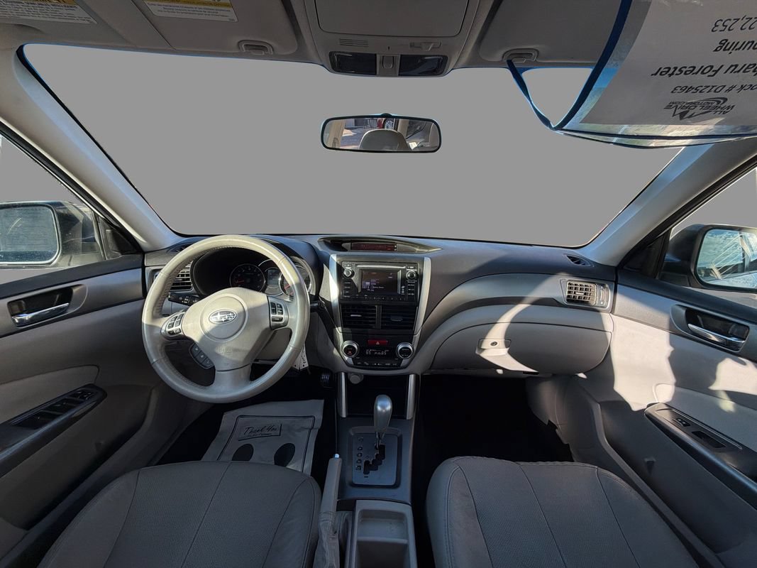 Used 2012 Subaru Forester 2.5X Touring AWD/4WD image 9