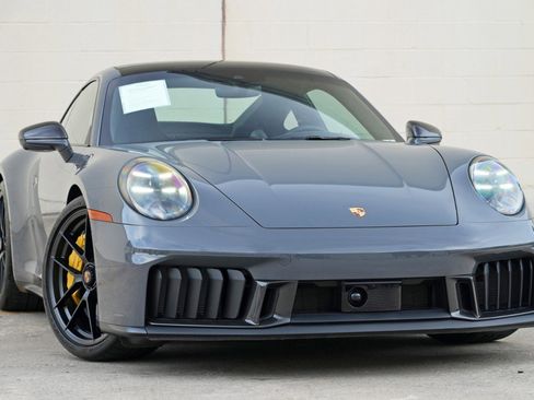 Used 2025 Porsche 911 Carrera 4 GTS AWD/4WD image 4