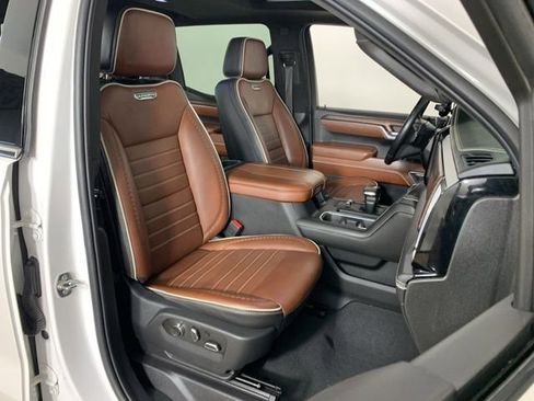 Used 2023 GMC Sierra 1500 Denali Ultimate image 42