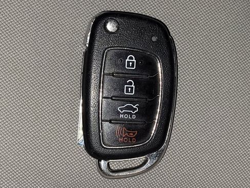 Used 2019 Hyundai Sonata SE FWD image 32
