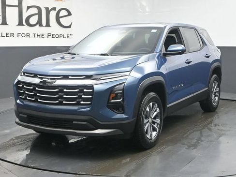 New 2026 Chevrolet Equinox LT w/ Convenience Package II FWD image 12