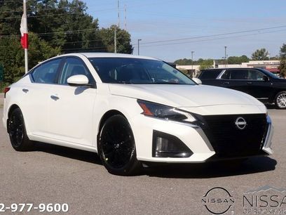 New 2025 Nissan Altima 2.5 SV