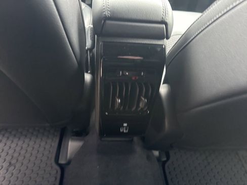 New 2026 Jeep Compass Latitude AWD/4WD image 19