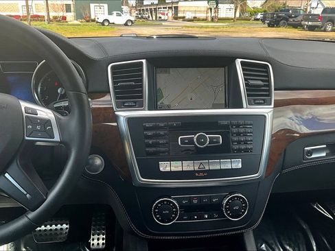 Used 2015 Mercedes-Benz ML 400 4MATIC image 8