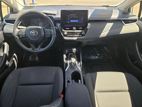 Used 2024 Toyota Corolla LE w/ LE Convenience Package FWD image 18