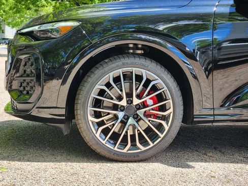 New 2026 Audi SQ5 Prestige AWD/4WD image 8