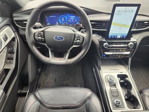Used 2023 Ford Explorer ST w/ Equipment Group 401A AWD/4WD image 27