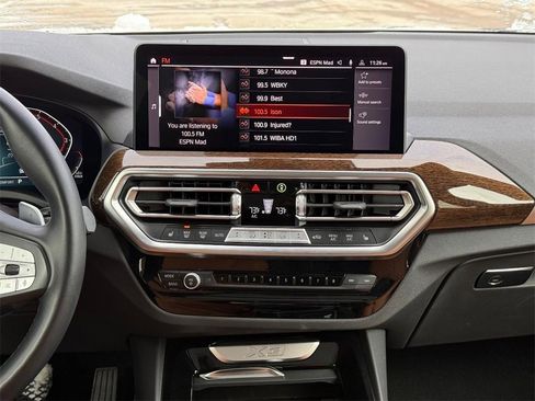 Used 2024 BMW X3 xDrive30i image 11