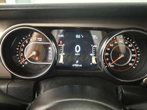 Used 2020 Jeep Gladiator Sport w/ Quick Order Package 24S AWD/4WD image 12
