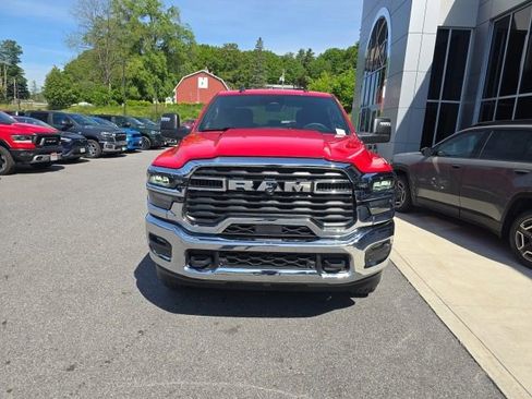 Certified 2026 RAM 2500 Big Horn AWD/4WD image 2