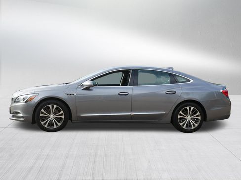Used 2018 Buick LaCrosse Premium FWD image 4