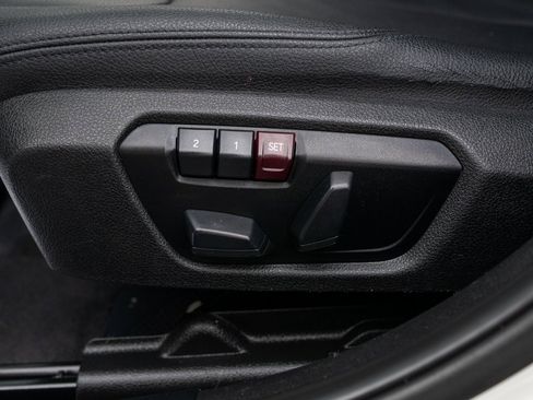 Used 2015 BMW 320i xDrive Sedan image 14