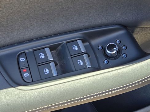 Used 2025 Audi Q7 2.0T Premium Plus w/ Premium Plus Package image 15