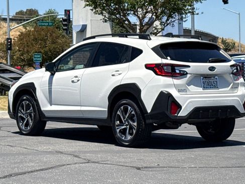 Used 2025 Subaru Crosstrek 2.0i Premium AWD/4WD image 7