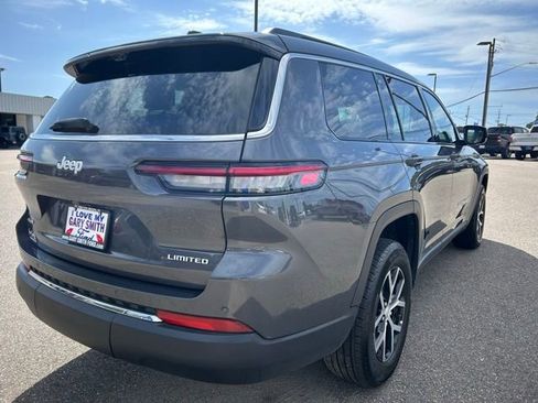 Used 2024 Jeep Grand Cherokee L Limited w/ Luxury Tech Group II image 8