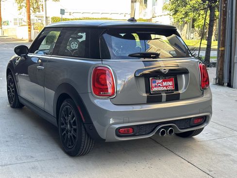 Used 2020 MINI Cooper S image 3