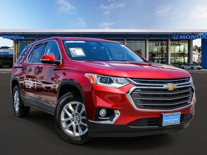 Used 2021 Chevrolet Traverse LT