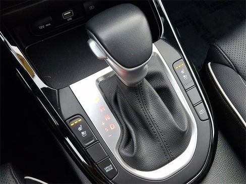 Certified 2024 Kia Forte GT-Line w/ GT-Line Premium Package image 16