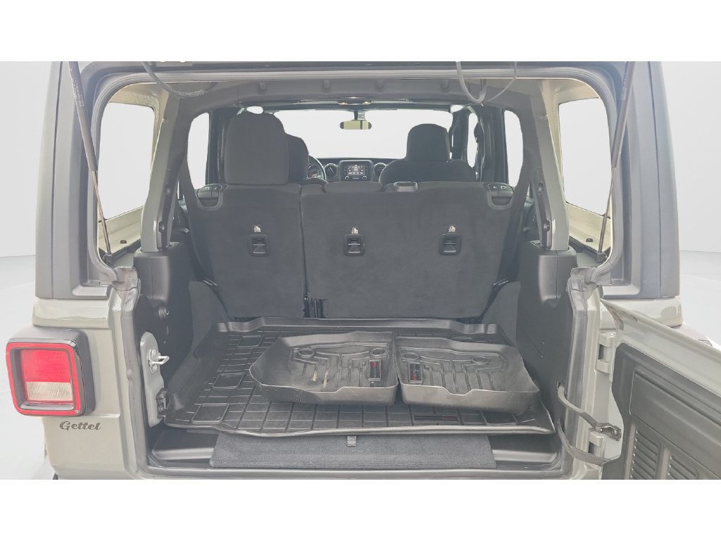 Used 2019 Jeep Wrangler Unlimited Sport S AWD/4WD image 9