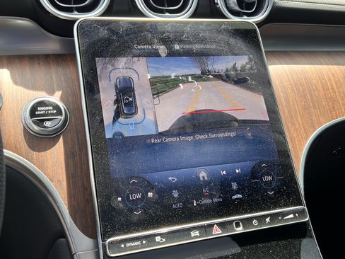 Certified 2025 Mercedes-Benz GLC 300 4MATIC image 25