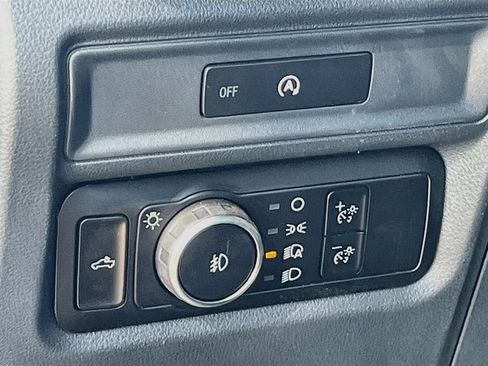 Used 2025 Ford F150 XL w/ Equipment Group 103A High AWD/4WD image 10