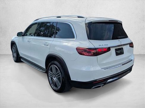 Certified 2026 Mercedes-Benz GLS 450 4MATIC image 7