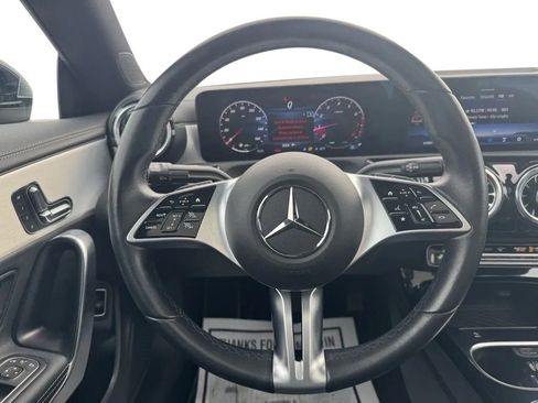 Used 2025 Mercedes-Benz CLA 250 4MATIC image 26