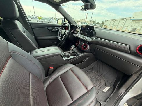 Used 2024 Chevrolet Blazer RS w/ LPO, Floor Liner Package FWD image 33