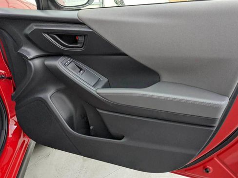 Certified 2025 Subaru Crosstrek 2.0i Premium image 15