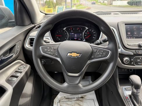 Used 2022 Chevrolet Equinox LS w/ LS Convenience Package AWD/4WD image 44